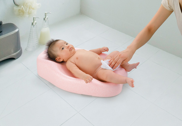 お 風呂 グッズ 赤ちゃん 【結論】赤ちゃん専用のお風呂マットは不要。使うならこれ