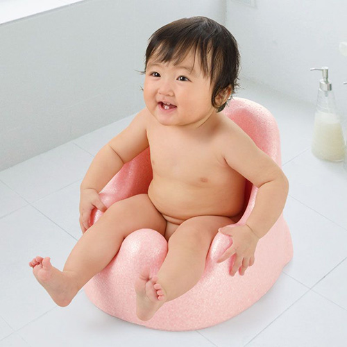 赤ちゃんとあったかお風呂は「ひんやりしないおふろマット・チェア」で