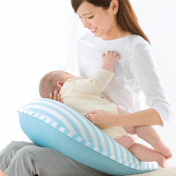 ふかふか授乳クッション